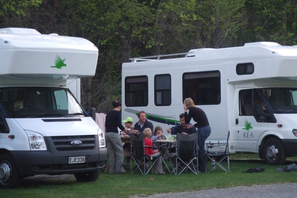 Oamaru Top 10 Holiday Park Exterior foto